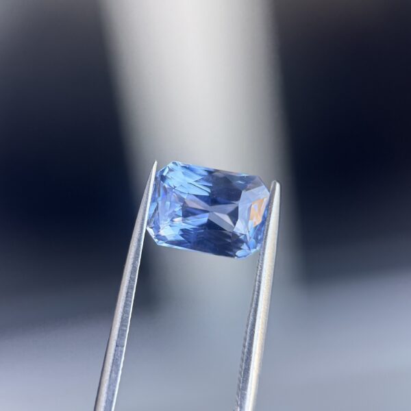 Sapphire Sri Lanka 3.35ct