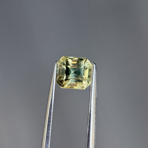 Chrysoberyl Sri lanka 1.6ct